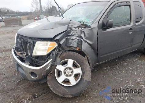 2008 Nissan Frontier Se z USA, uszkodzony, nr VIN 1N6AD06WX8C430260